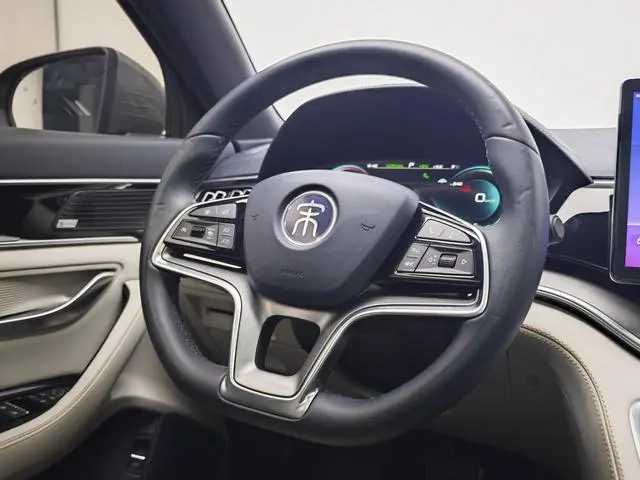 BYD Song PLUS DM DM-i 110KM two-wheel drive flagship PLUS