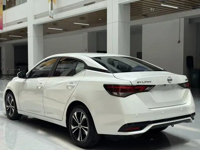 Nissan Xuan Yi 1.6L CVT Smart Driving Version