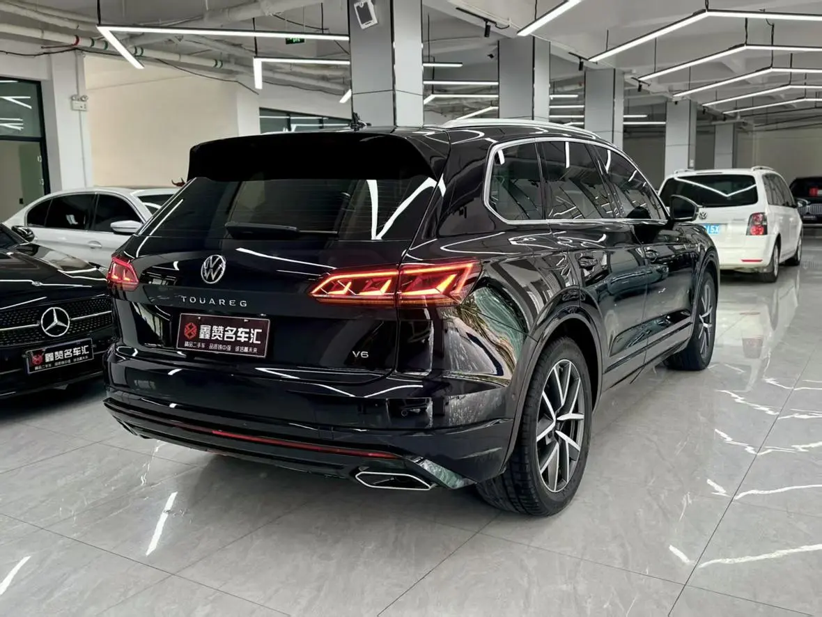 Volkswagen Touareg 3.0 TSI Ruixiang Edition Classic Sports Suit