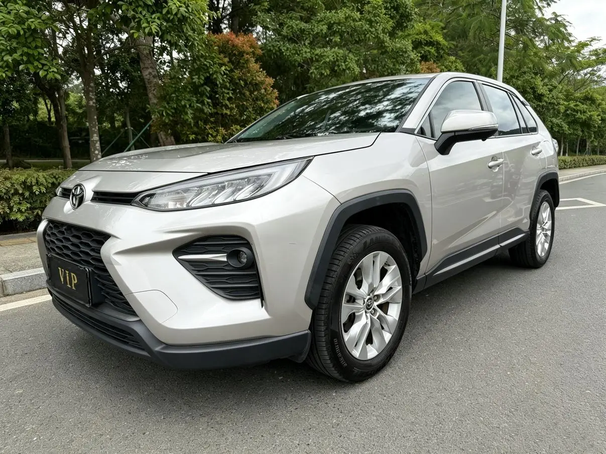 TOYOTA Wilanda 2.0L two-wheel drive leading version