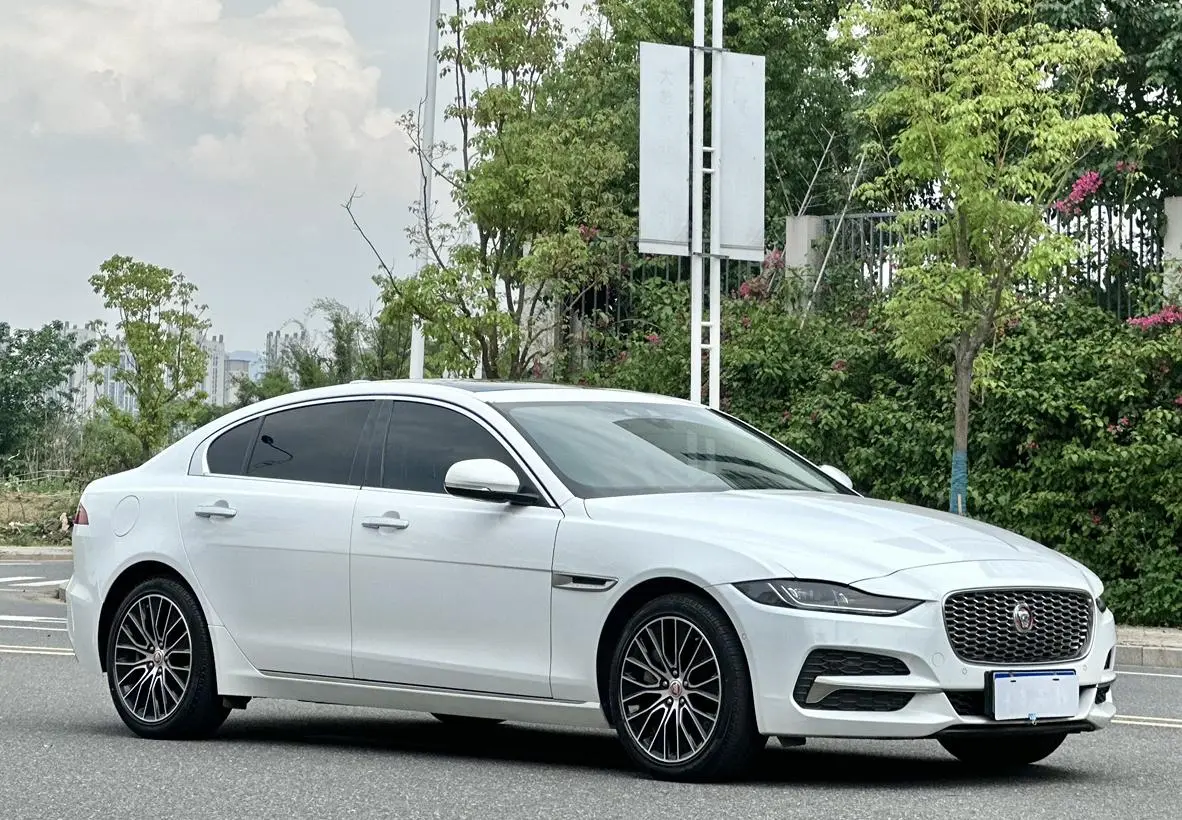 Jaguar Jaguar XEL 2.0T 200PS S Enterprising Elegant Version