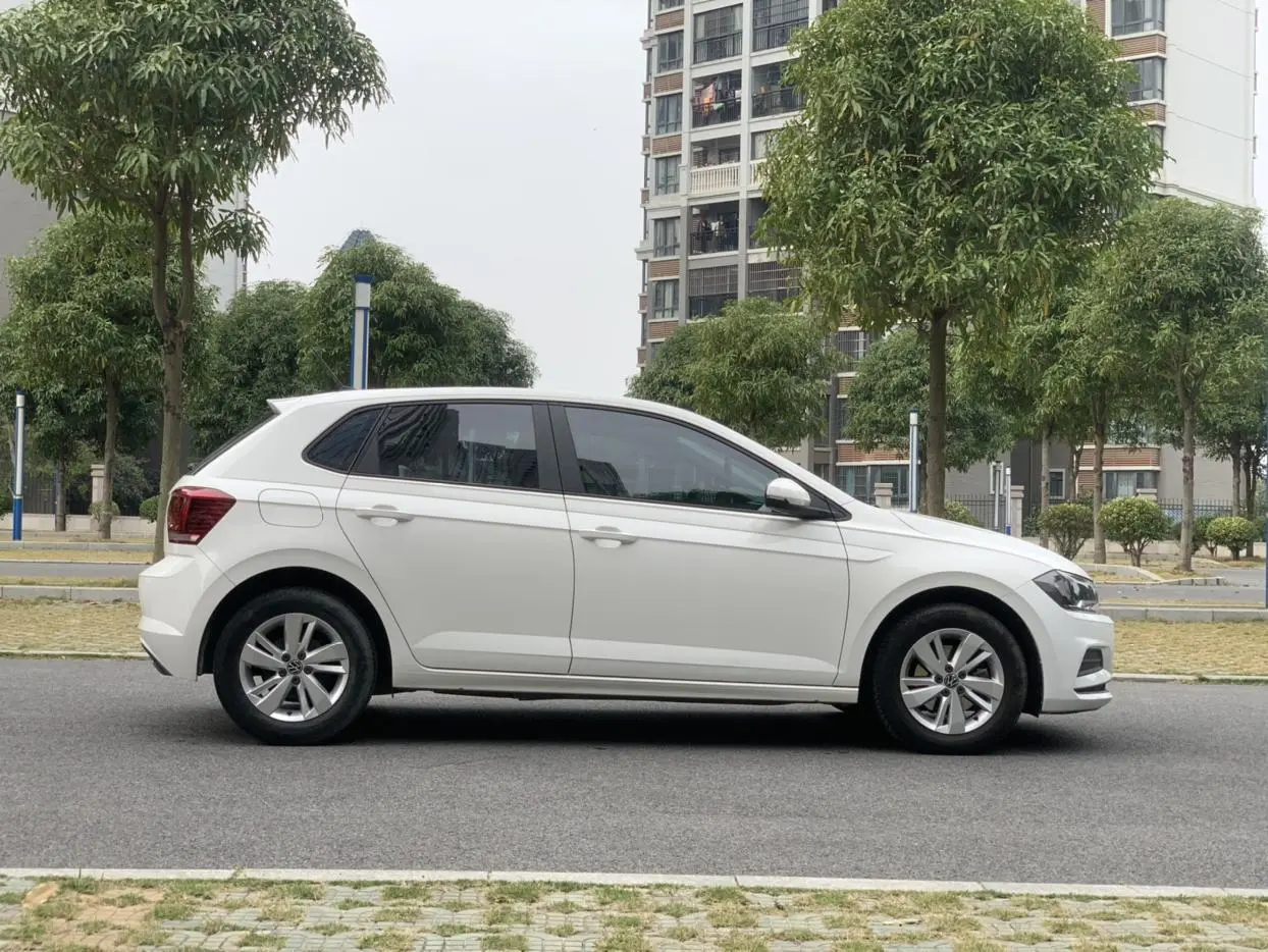 Volkswagen Polo Plus 1.5L automatic colorful technology version