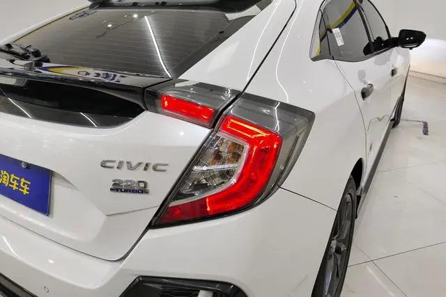 Honda Civic HATCHBACK 220TURBO CVT cutting-edge control