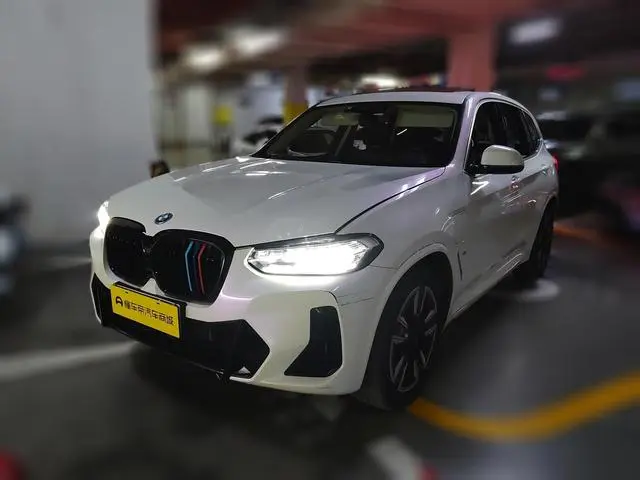 BMW BMW iX3 Facelift leading type