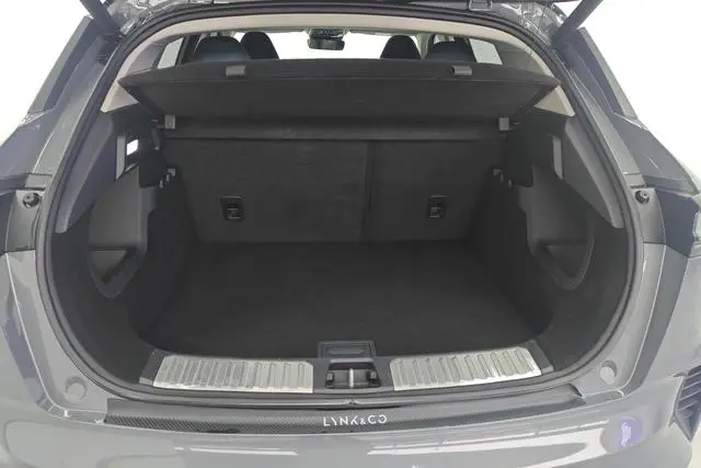 LYNK & CO Lynk 06 Remix 1.5T Yao Halo