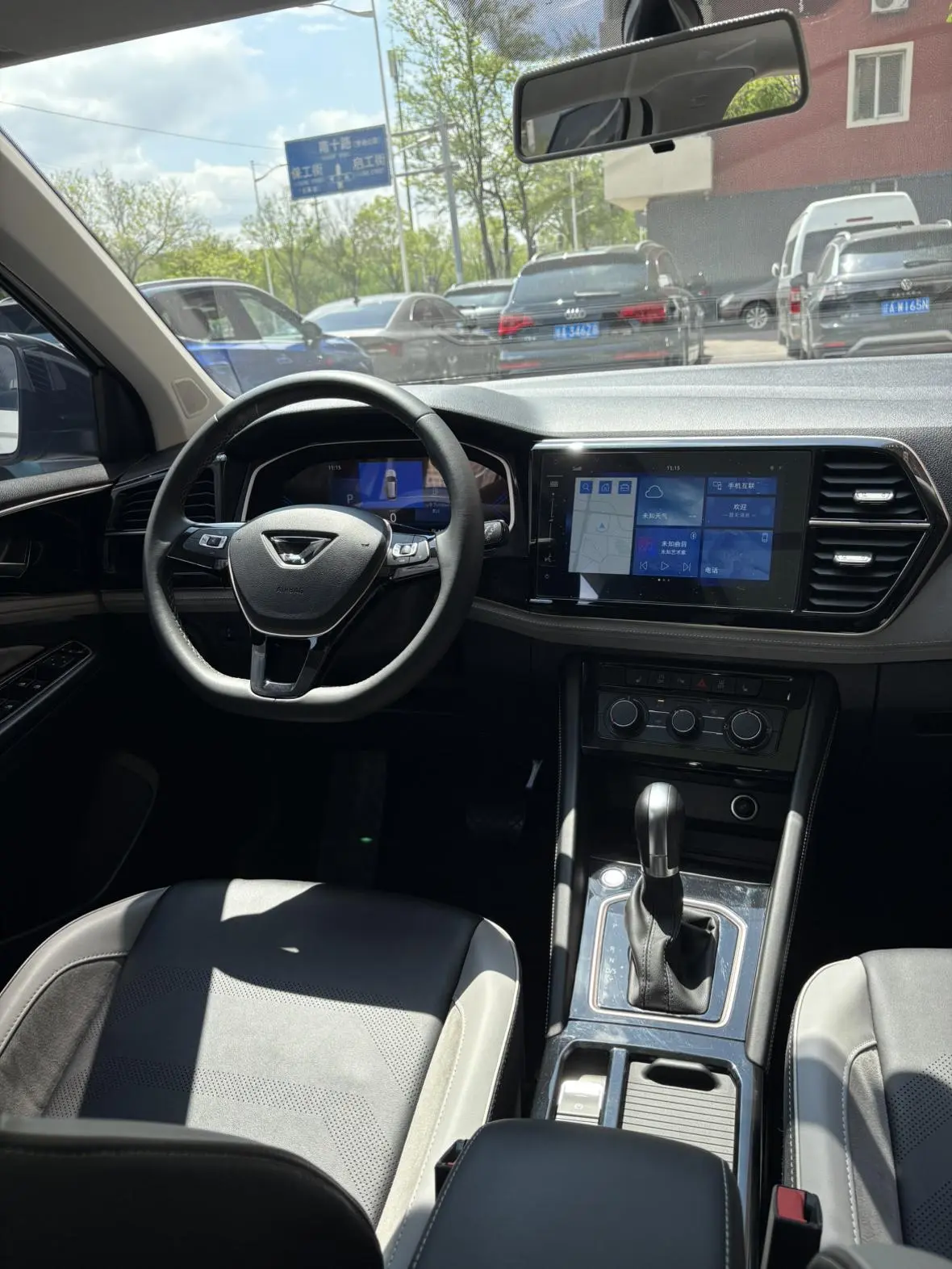Jetta Jetta VS7 280TSI Automatic Highlight Enjoy Edition