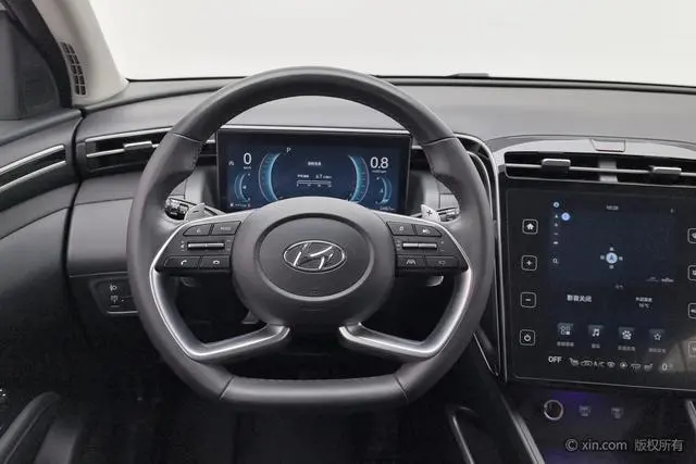 Hyundai Tucson Tucson L 1.5T LUX Two-wheel drive Premium Edition