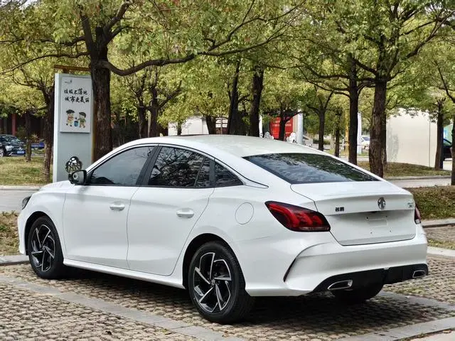 MG MG5 300TGI DCT Green Luxury Ultimate Edition