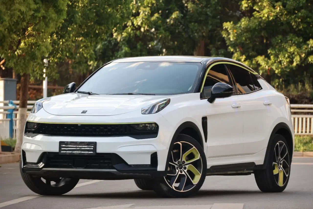 LYNK & CO Lynk 05 2.0TD two-wheel drive Halo