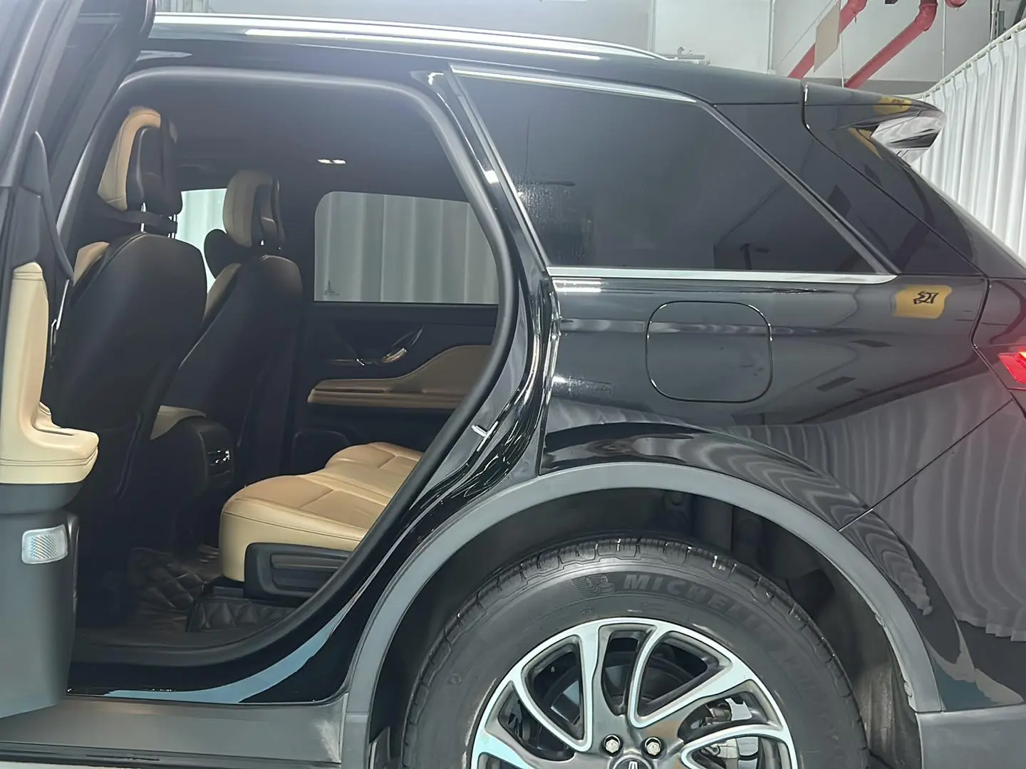 Lincoln Adventurer 2.0T four-wheel drive Zunya Edition