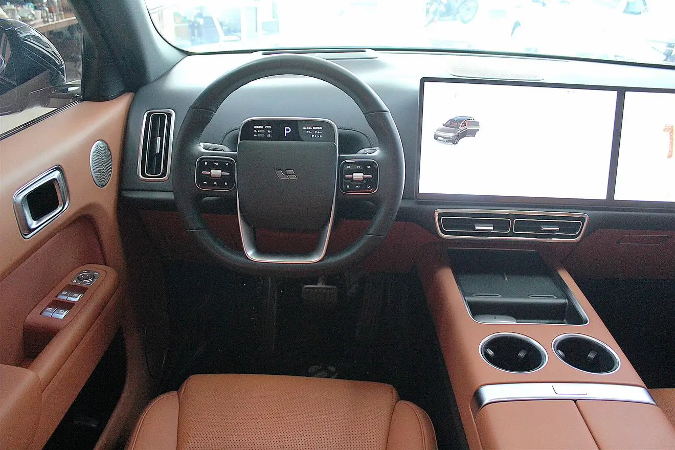 Li Auto Ideal L7 Pro version