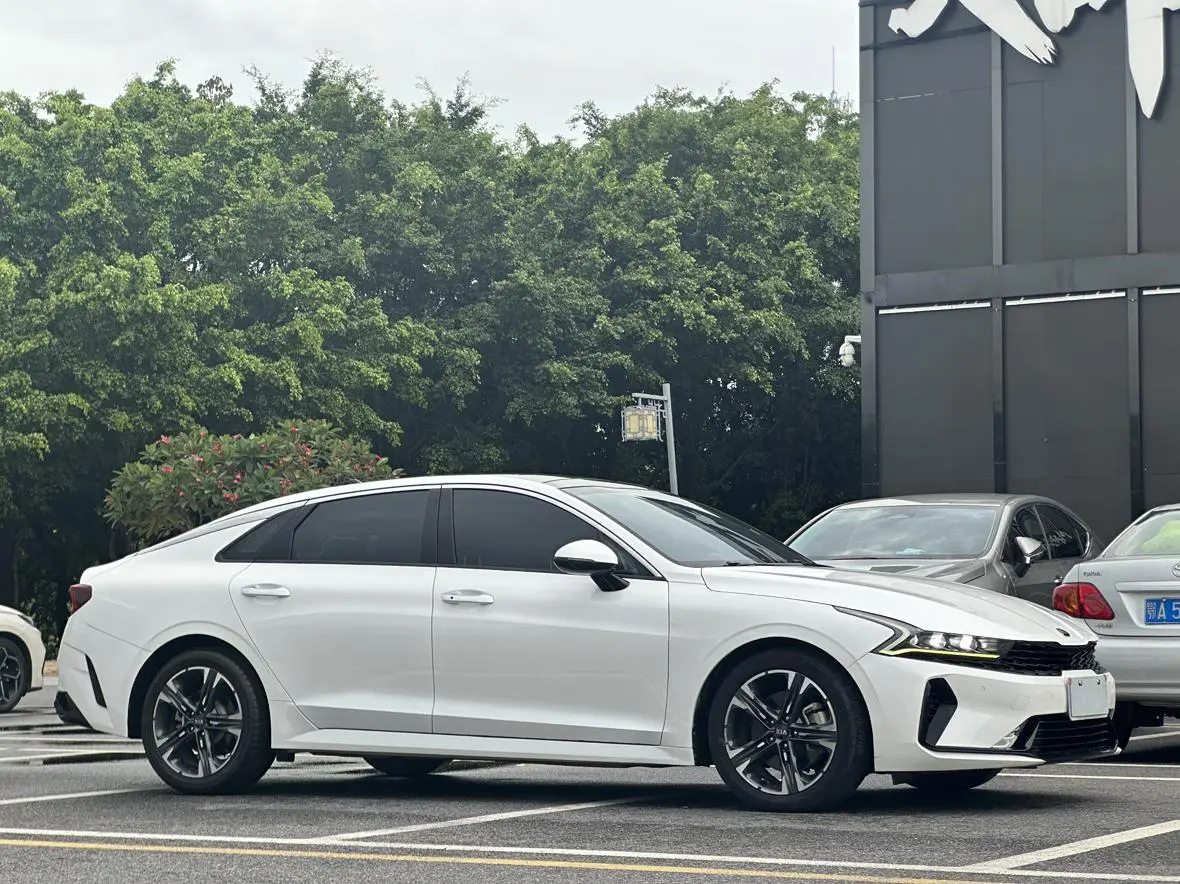 Kia Kia K5 380T GT-Line Premium Edition