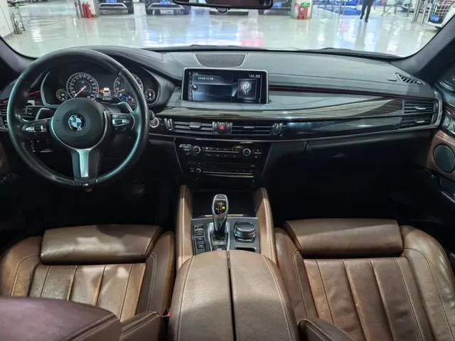 BMW BMW X6 xDrive35i M Sports Luxury