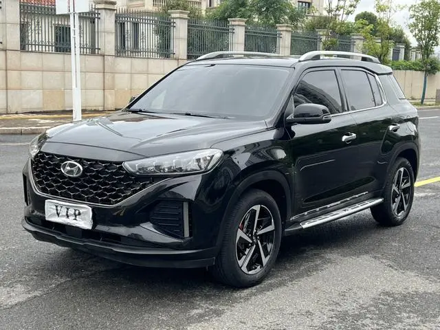 Hyundai Hyundai ix35 240T GDi DCT two-wheel drive leading version GLS