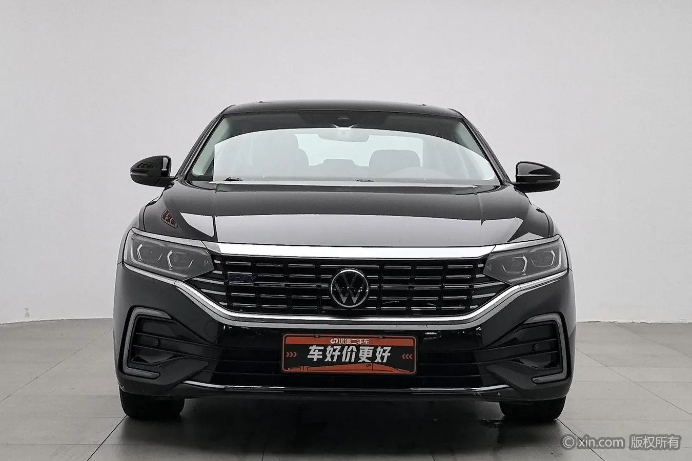 Volkswagen Passat PHEV 430PHEV Hybrid Deluxe Edition