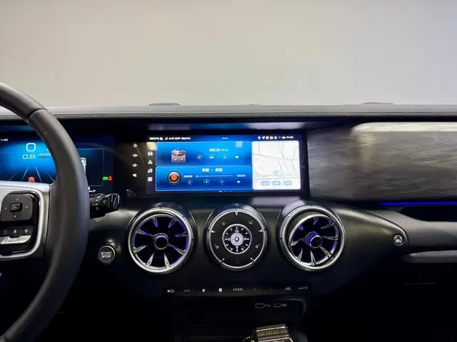 Tank Tank 300 2.0T Conqueror