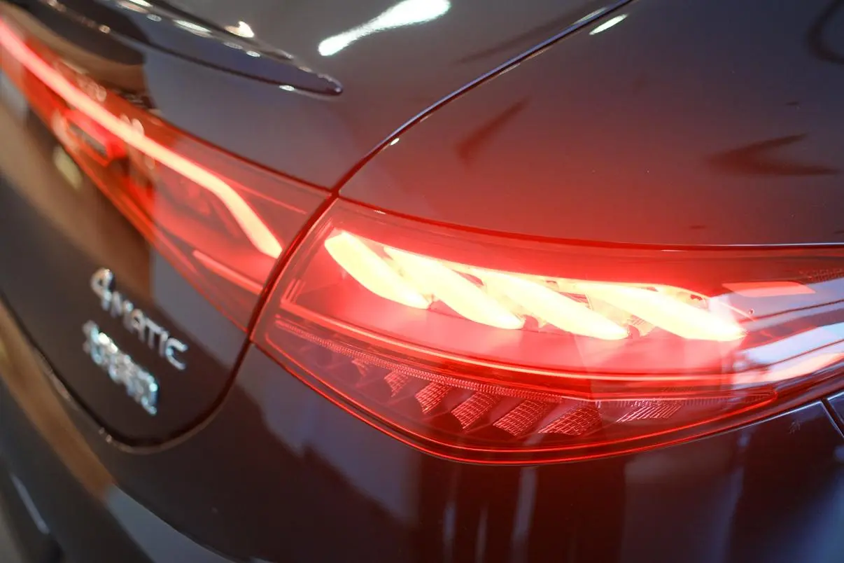 Mercedes-Benz Mercedes-Benz EQE EQE 500 4MATIC Pioneer Edition