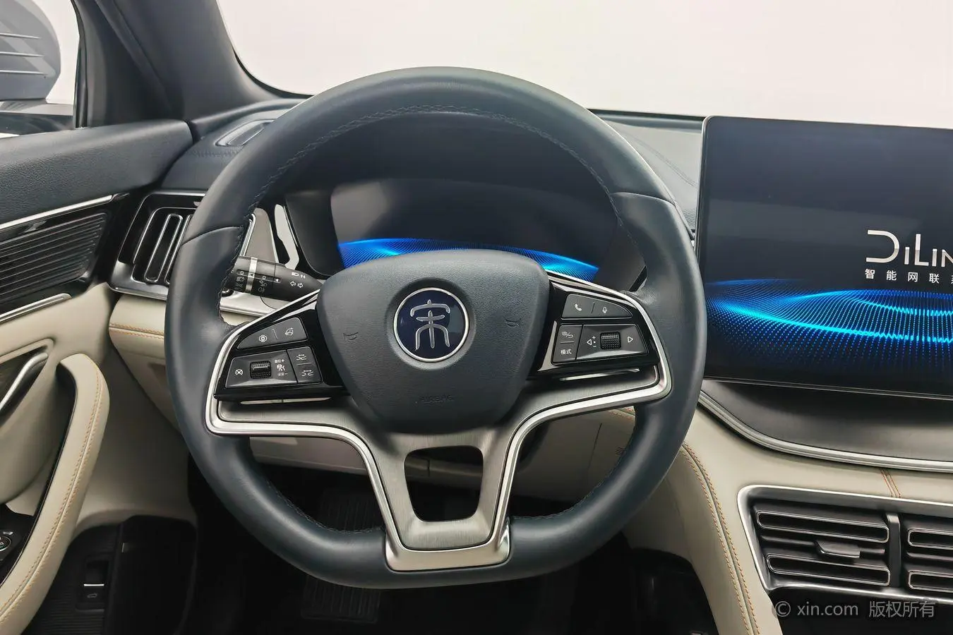 BYD Song PLUS DM DM-i 110KM two-wheel drive flagship PLUS 5G version