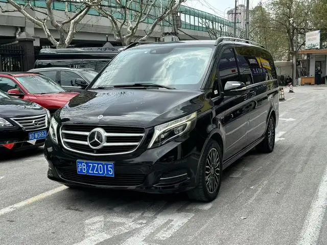 Mercedes-Benz Mercedes-Benz V-class V 260 Premium Edition Country VI