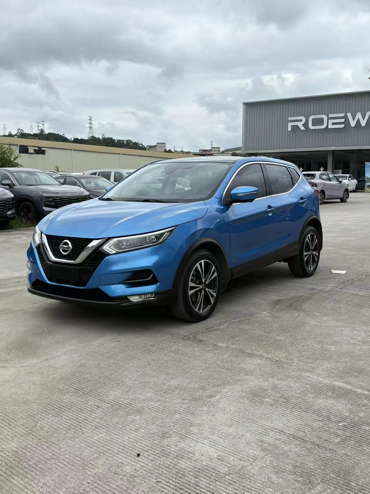 Nissan Qashqai 2.0L CVT Deluxe Edition