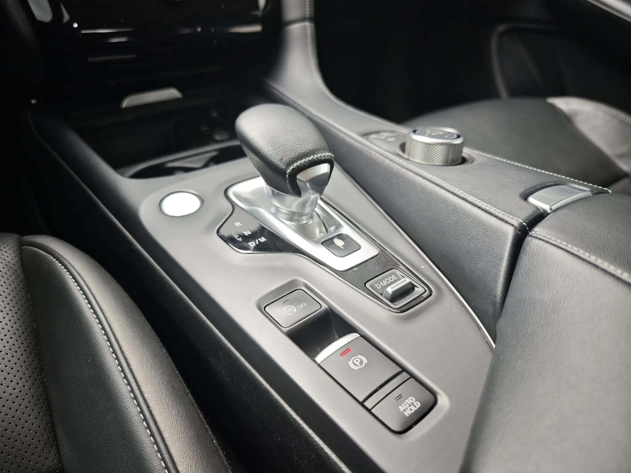 Infiniti Infiniti QX50 2.0T four-wheel drive Elite Edition