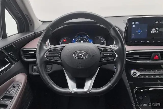 Hyundai Shengda 380 TGDi TOP automatic four-wheel drive flagship (HTRAC) Country VI