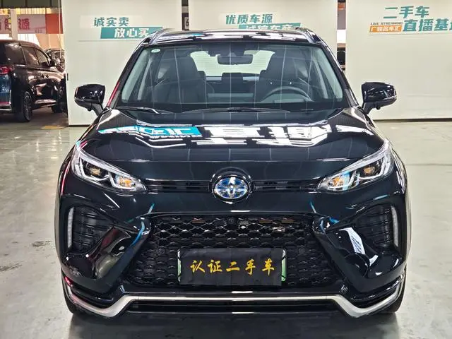 TOYOTA Weilanda PHEV 2.5L four-wheel drive engine version