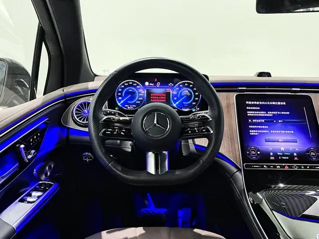 Mercedes-Benz Mercedes-Benz EQE SUV EQE SUV 500 4MATIC