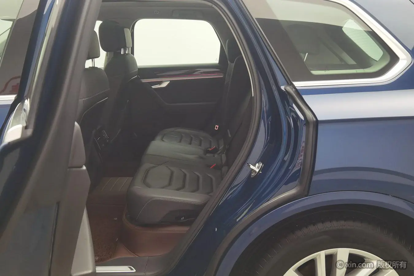 Volkswagen Touareg 2.0 TSI Ruishang Edition
