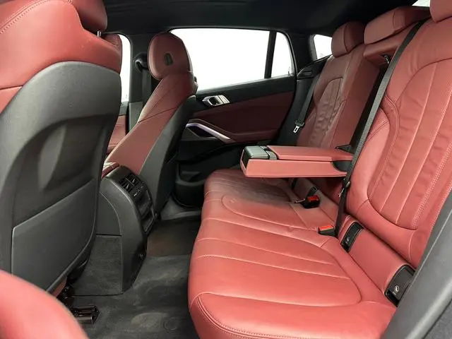 BMW BMW X6 xDrive30i M sports suit