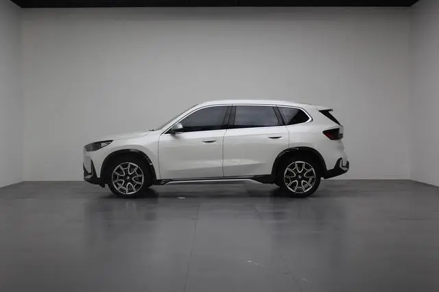 BMW BMW X1 sDrive25Li X design set