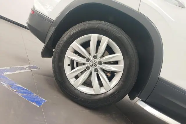 Volkswagen Tanyue 330TSI two-wheel drive comfort type country V