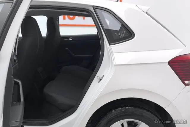 Volkswagen Polo Plus 1.5L Automatic Panoramic Enjoy Edition