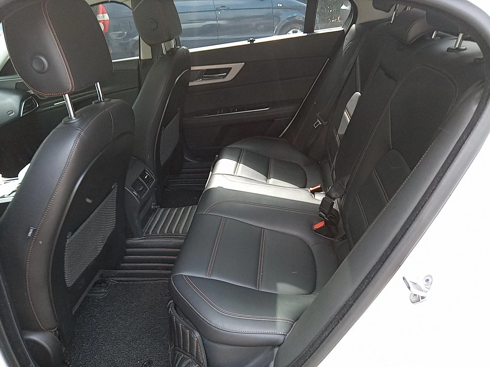 Jaguar Jaguar XEL 2.0T 200PS Deluxe Edition