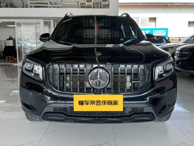 Mercedes-Benz Mercedes-Benz GLB GLB 220 dynamic type