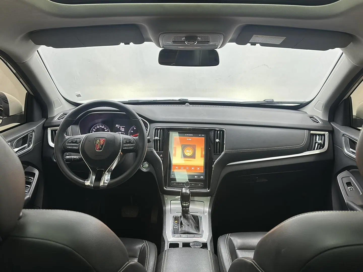 Roewe Roewe RX5 20T automatic 4G interconnection million models