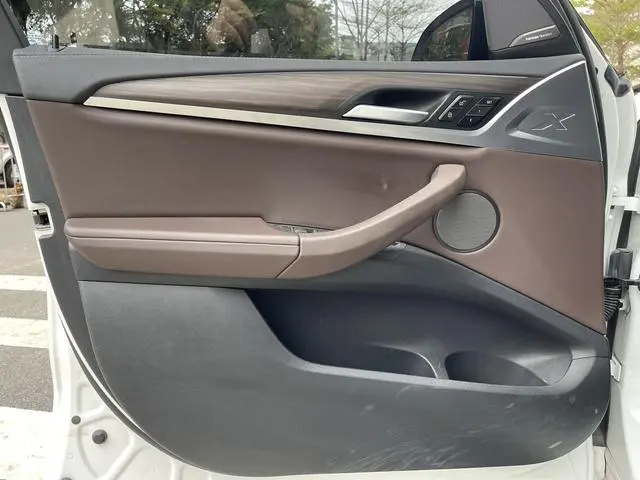 BMW BMW X3 xDrive30i Leading M Yao Ye Set