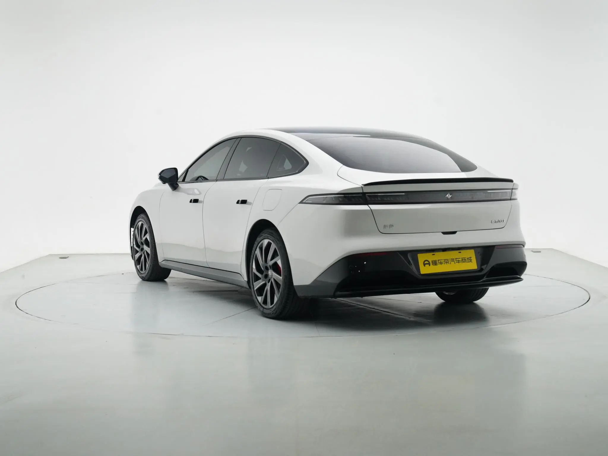 Dongfeng eπ eπ007 Pure electric 530Pro version