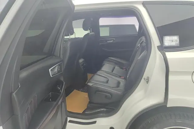 Ford Sharp World EcoBoost 245 two-wheel drive ST-Line 5 seats