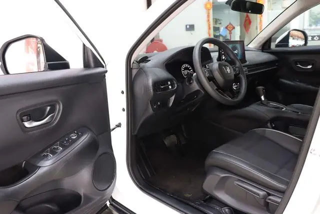 Honda ZR-V to 1.5T CVT Technology Edition