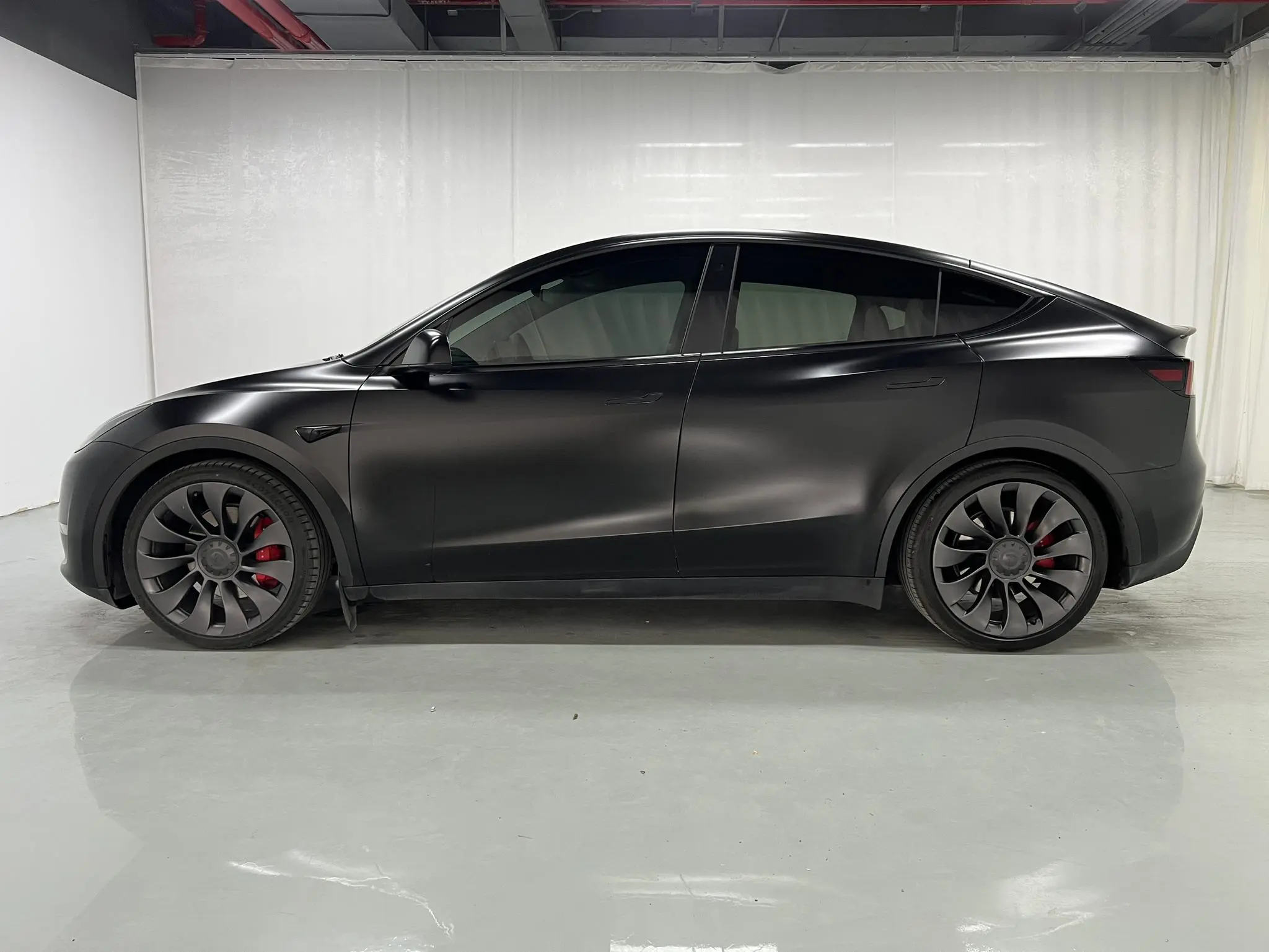 Tesla Model Y Performance high-performance all-wheel drive version