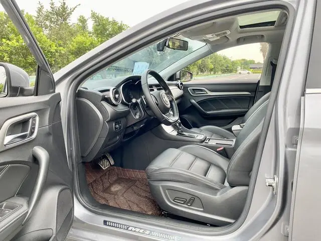 MG MG6 20T automatic sports version