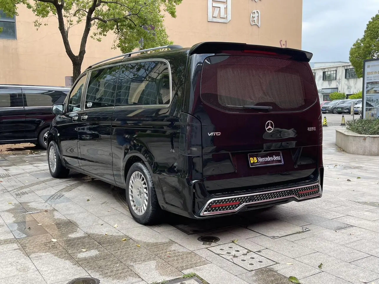 Mercedes-Benz Vito 2.0T Business Edition 7 Seats