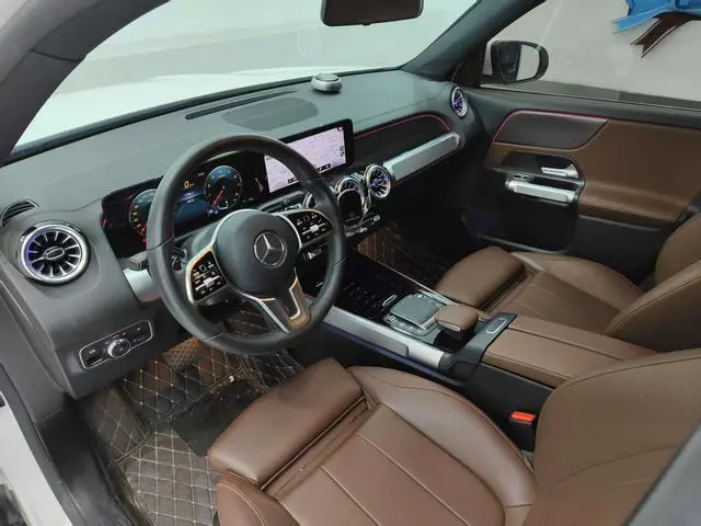 Mercedes-Benz Mercedes-Benz GLB GLB 200 dynamic type