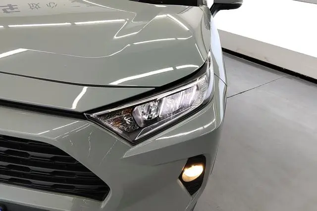 TOYOTA RAV4 Rongfang 2.0L CVT four-wheel drive fashion version