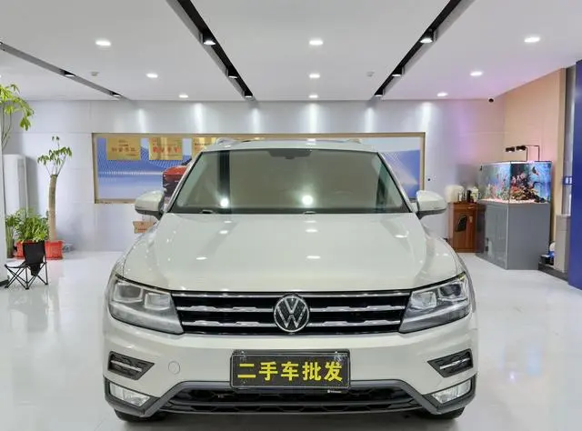 Volkswagen Tiguan L 330TSI automatic two-wheel drive Smart edition