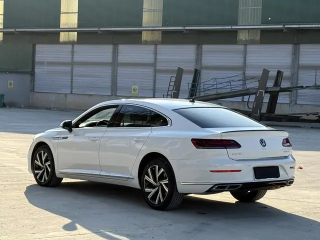 Volkswagen Volkswagen CC 330TSI Dazzling Edition