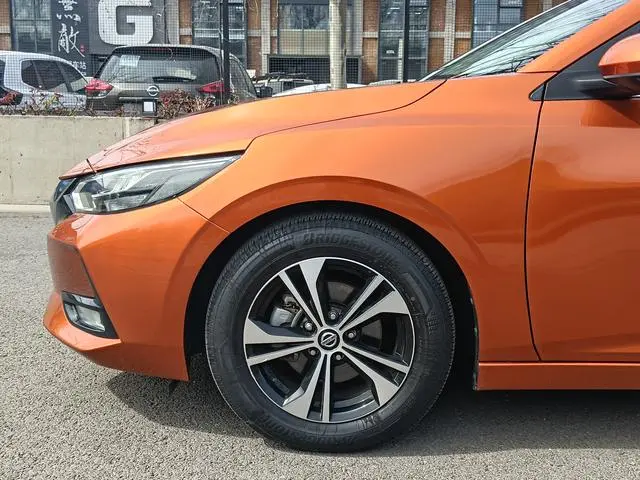 Nissan Xuan Yi 1.6L XL CVT Enjoy Edition