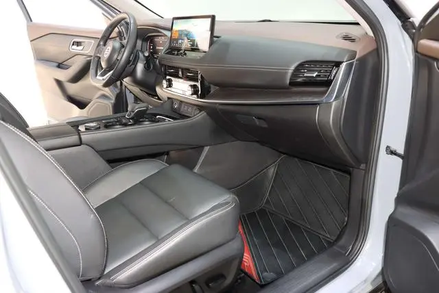 Nissan Qijun VC-Turbo 300 CVT 4WD Extreme Edition