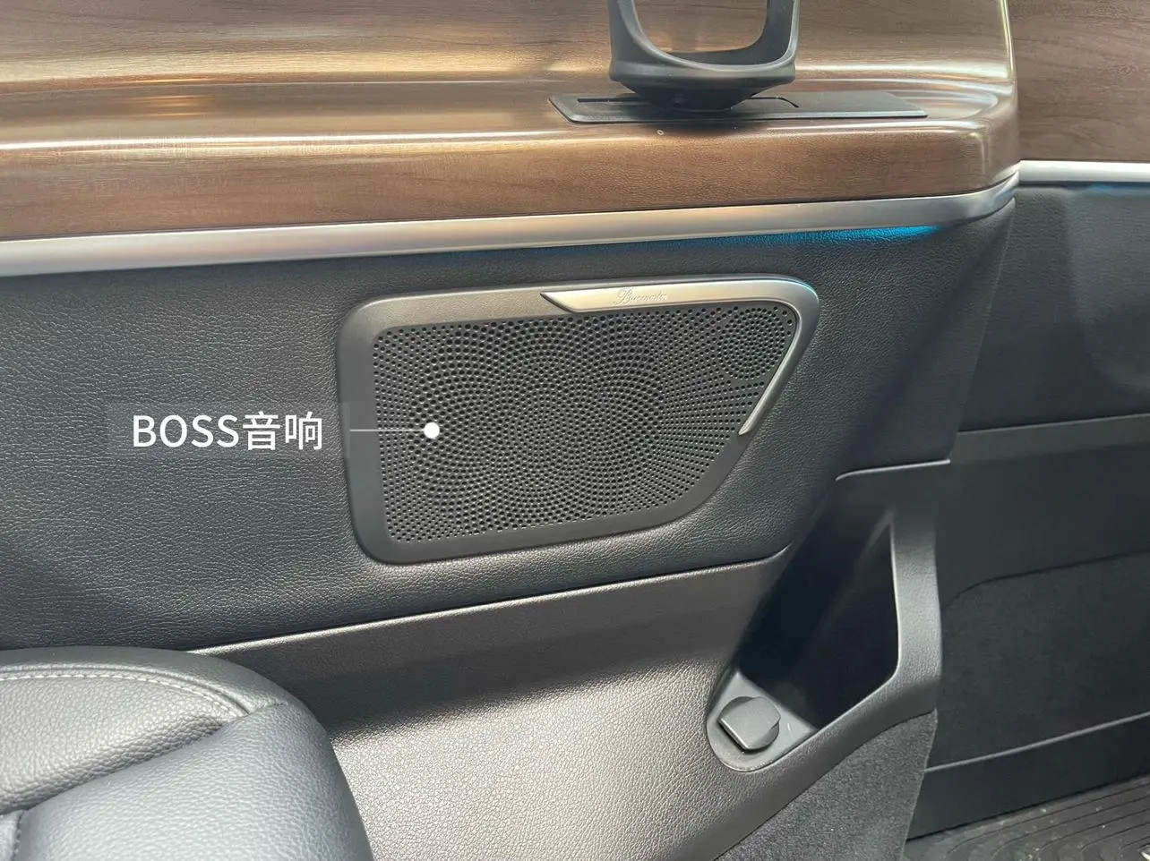 Mercedes-Benz Mercedes-Benz V-class V 260 L Long Wheelbase Premium Edition